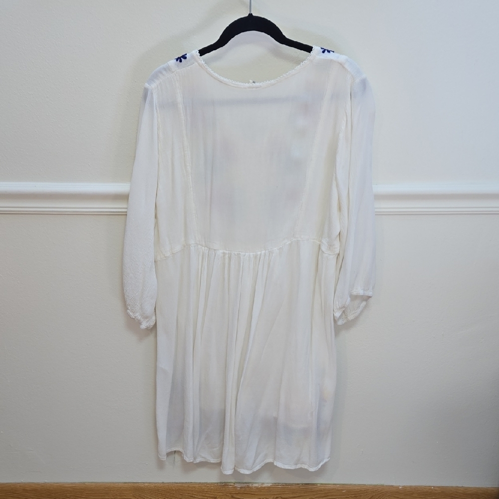 Rivieras White Floral Embroidered Midi Dress - Picture 6 of 6